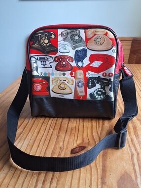 Cute Art Bird Crossbody Sling Book Bag Lunch Cooler Vintage Antique Phone Motif